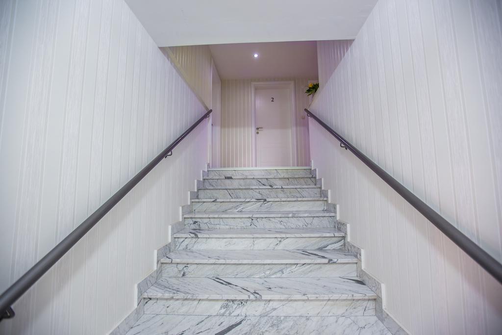 אוגולין Apartments And Rooms Millennium מראה חיצוני תמונה